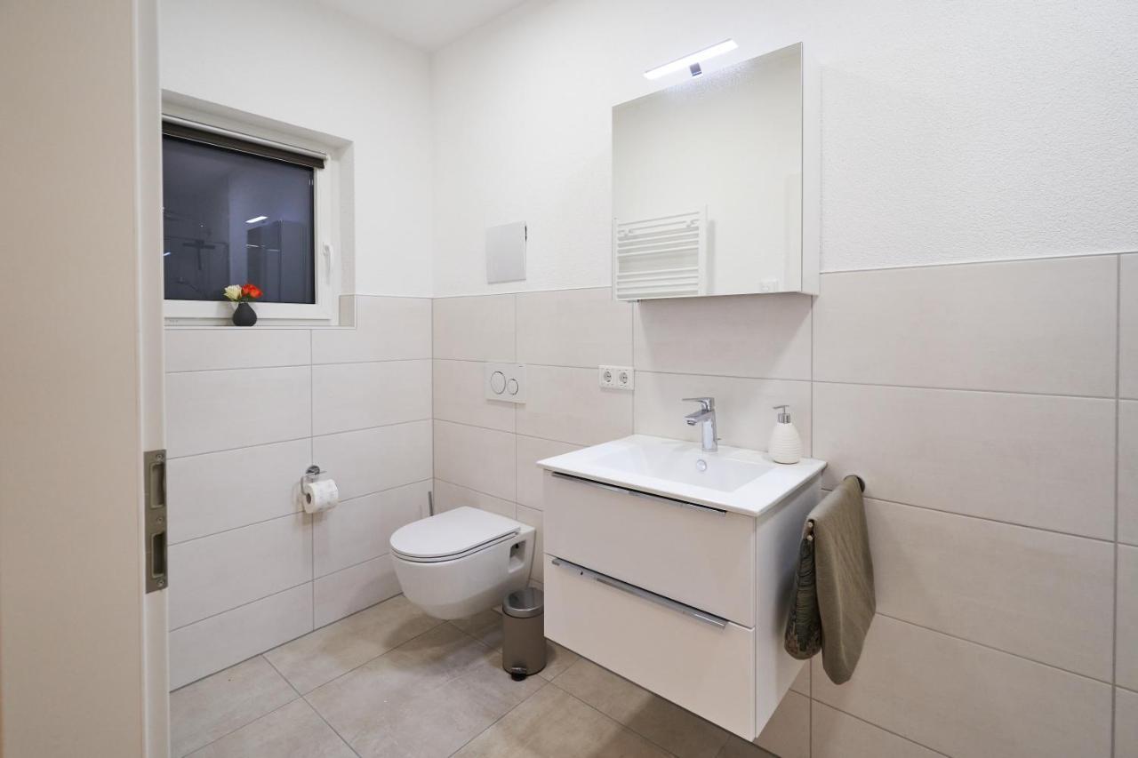 Apartwehr Business&Ferien Apartment Lila Luaran gambar